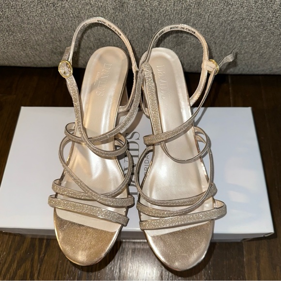 DAVID'S BRIDAL - Metallic Block Heel Sandals with Glitter Straps - Picture 7 of 13